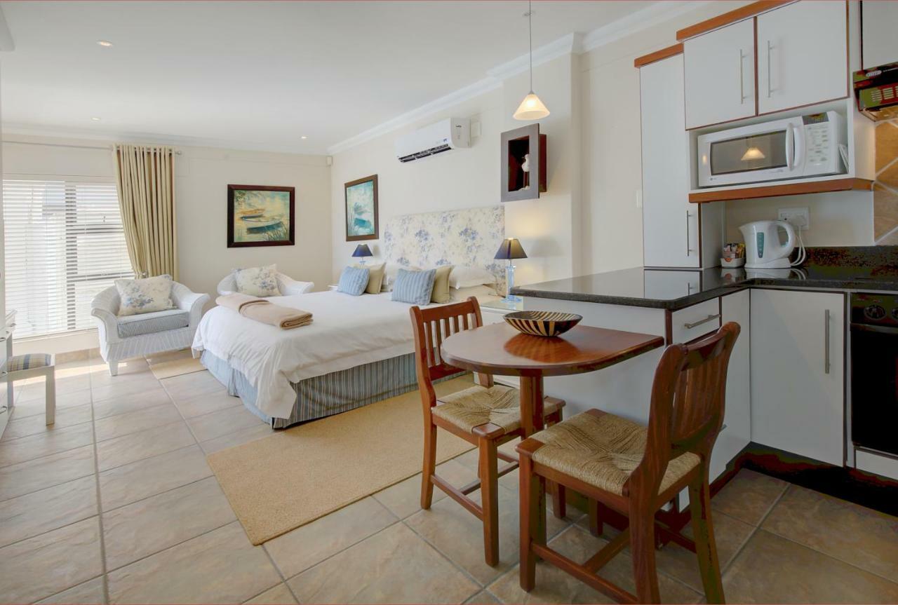 Ferienwohnung Makarios On Sea Herolds Bay Exterior foto